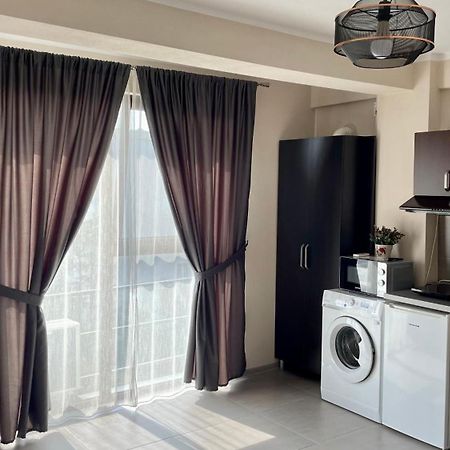 Apartament Luca Διαμέρισμα Ντρομπέτα-Τούρνου Σεβερίν Εξωτερικό φωτογραφία