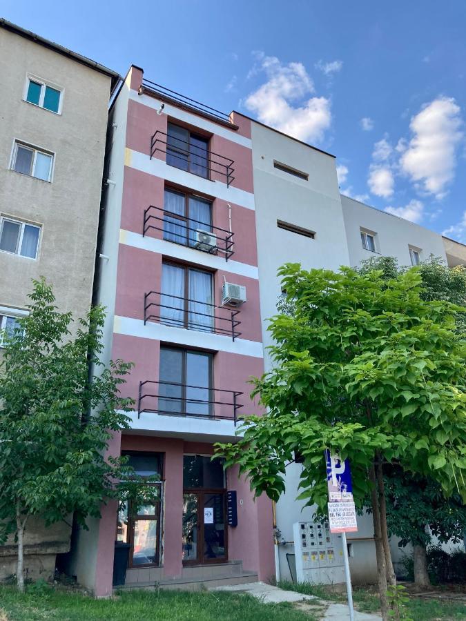 Apartament Luca Διαμέρισμα Ντρομπέτα-Τούρνου Σεβερίν Εξωτερικό φωτογραφία